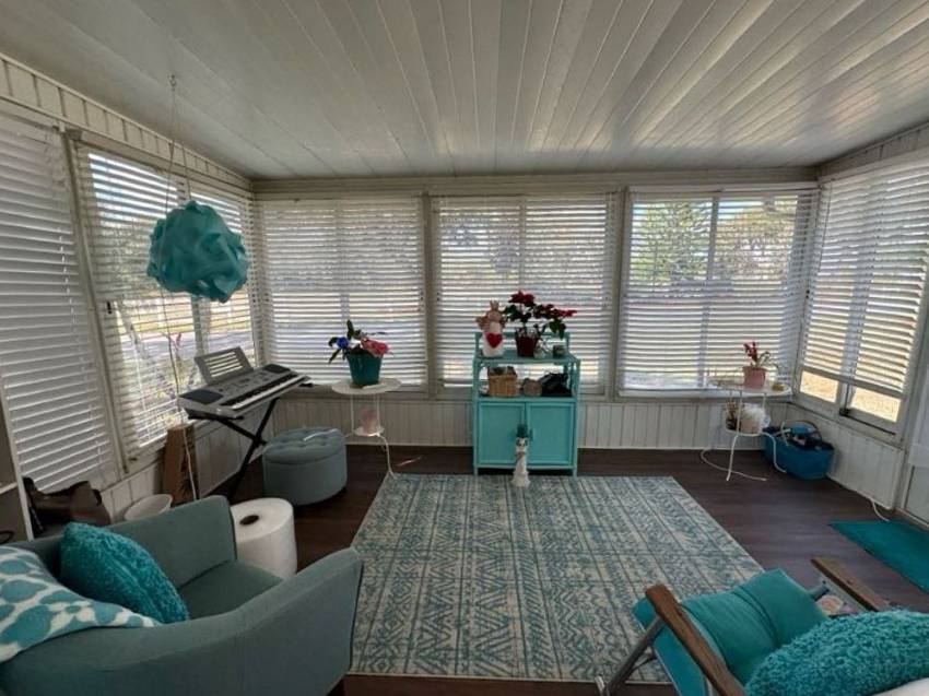 1056 Eagle Drive a Winter Haven, FL Mobile or Manufactured Home for Sale